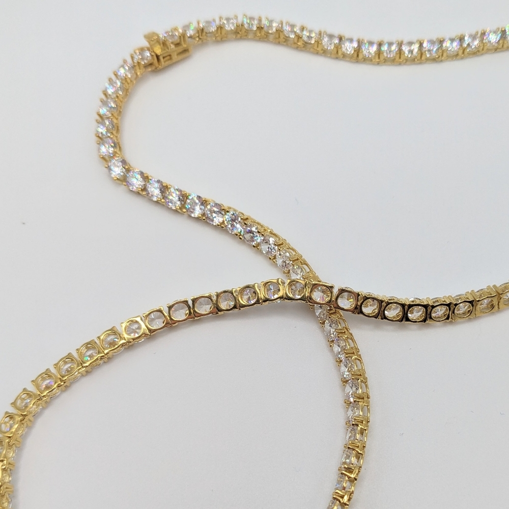 SALE PRICED!  18k, Necklace, Bracelet & Earrings, Cubic Zirconia, 18k, 925 - Picture 9 of 14